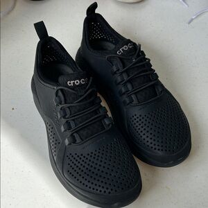 CROCS Kids Black Perforated Sneakers lite ride
